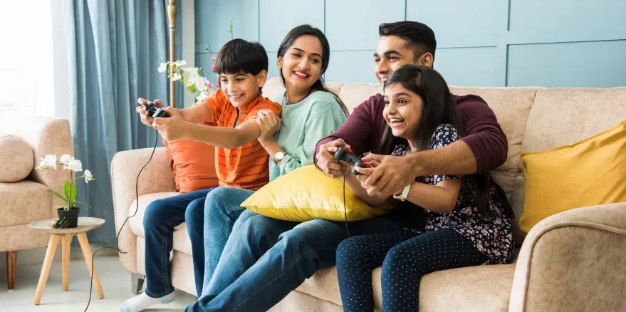 Learn more about B M O banking solutions for Permanent residents and foreign workers