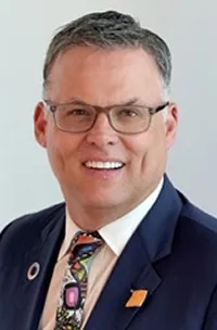 Gros plan de Mike Bonner