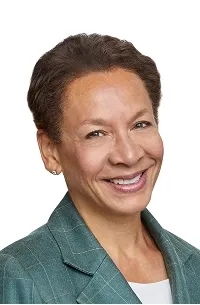 Headshot of Hazel Claxton