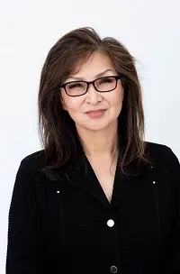 Headshot of Claudia Fan Munce
