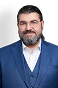 Headshot of Nadir Andre