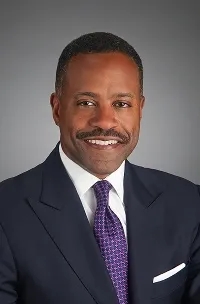 Headshot of Eric Smith